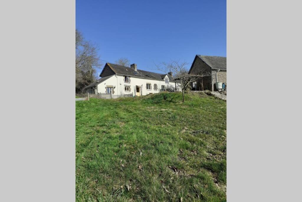 Private Farmhouse For Six In The Countryside Saint-Pierre-sur-Orthe Экстерьер фото