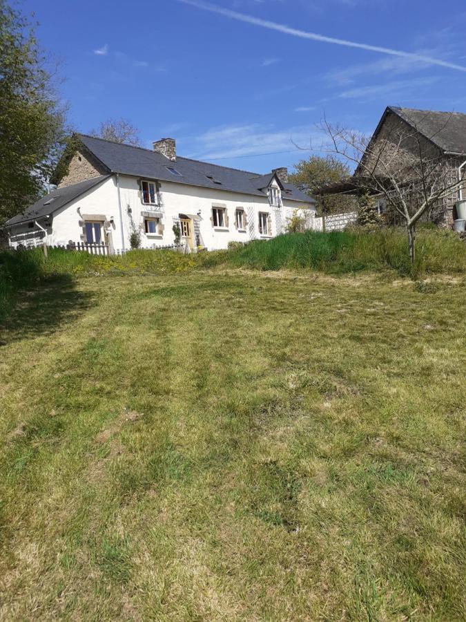 Private Farmhouse For Six In The Countryside Saint-Pierre-sur-Orthe Экстерьер фото